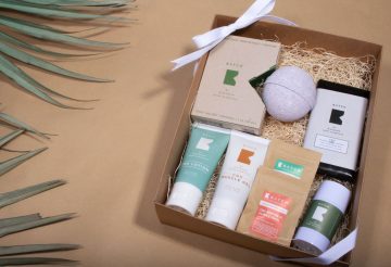 3 Gift Box Tips You Need to Know, by Shirley George Frazier. All rights reserved. Photo by BATCH by Wisconsin Hemp Scientific on Unsplash