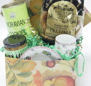 Where Do You Put the Lid? by Shirley George Frazier. All rights reserved.
